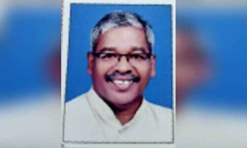 നാടൻപാട്ടിൽ ‘പെൻഷനാകാതെ’ കോട്ടക്കൽ ഭാസ്കരൻ നാടൻപാട്ടിൽ ‘പെൻഷനാകാതെ’ കോട്ടക്കൽ ഭാസ്കരൻ