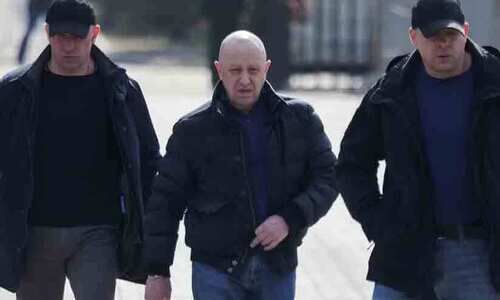 റ​ഷ്യ​യി​ൽ പി​ന്നെ​യും കു​ലം​കു​ത്തി