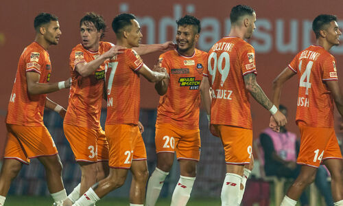 മൂന്നു ഗോൾ ജയം; ഗോവ മൂന്നാമത് മൂന്നു ഗോൾ ജയം; ഗോവ മൂന്നാമത്