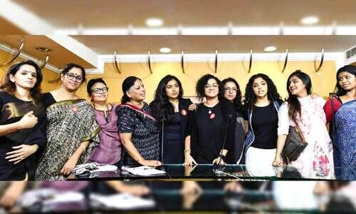 പി.കെ. റോസിയുടെ ‘പ്രേതസഞ്ചാരങ്ങൾ’ പി.കെ. റോസിയുടെ ‘പ്രേതസഞ്ചാരങ്ങൾ’