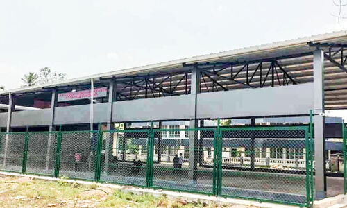 കായംകുളം കൊച്ചുണ്ണിക്ക് സ്മാരകം; നന്മയുള്ള കള്ളനെ അവഗണിച്ചതും ചർച്ചയാകുന്നു