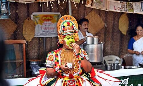 എന്നാലിനിയൊരു പഴംപൊരിയാകാം...