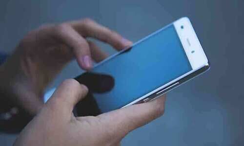 നാല് മാസത്തിനുള്ളിൽ സൈബർ സെൽ തിരിച്ചെടുത്തത് ആറ് ഫോണുകൾ നാല് മാസത്തിനുള്ളിൽ സൈബർ സെൽ തിരിച്ചെടുത്തത് ആറ് ഫോണുകൾ