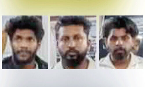 കൊടുവള്ളിയിലെ സ്വർണക്കവർച്ച; മൂന്നു പ്രതികൾകൂടി പിടിയിൽ കൊടുവള്ളിയിലെ സ്വർണക്കവർച്ച; മൂന്നു പ്രതികൾകൂടി പിടിയിൽ