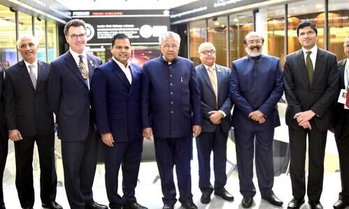 നമുക്ക് കടം മാത്രമാണ് കൈമുതൽ നമുക്ക് കടം മാത്രമാണ് കൈമുതൽ