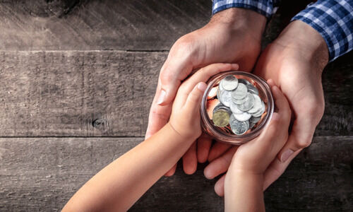 വിലക്കയറ്റവും വരുമാനത്തിൽ സംഭവിക്കുന്ന കുറവും മാത്രമാണോ കുടുംബ ബജറ്റ് താളംതെറ്റാൻ കാരണം? വിലക്കയറ്റവും വരുമാനത്തിൽ സംഭവിക്കുന്ന കുറവും മാത്രമാണോ കുടുംബ ബജറ്റ് താളംതെറ്റാൻ കാരണം?