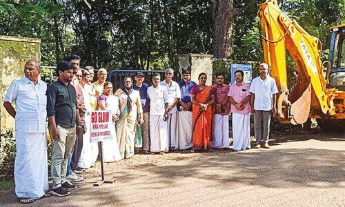 ജൽ ജീവൻ മിഷൻ പദ്ധതി; കുടിവെള്ള പൈപ്പുകൾ സ്ഥാപിക്കൽ തുടങ്ങി