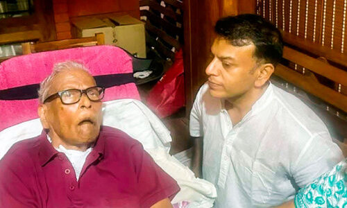 ആ തണലിൽനിന്നു​ മാറാതെ അരുൺകുമാർ