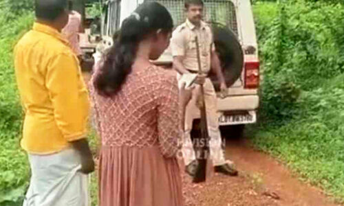 ആറളം ഫാമിൽനിന്ന് വീണ്ടും നാടന്തോക്ക് കണ്ടെത്തി ആറളം ഫാമിൽനിന്ന് വീണ്ടും നാടന്തോക്ക് കണ്ടെത്തി