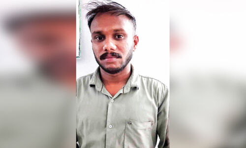 ഗാ​ർ​ഹി​ക പീ​ഡ​നം: യു​വാ​വ് അ​റ​സ്റ്റി​ൽ