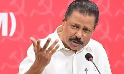 കത്ത് ചോർച്ച; ചൂണ്ടുവിരൽ എംവി. ഗോവിന്ദനെതിരെ കത്ത് ചോർച്ച; ചൂണ്ടുവിരൽ എംവി. ഗോവിന്ദനെതിരെ