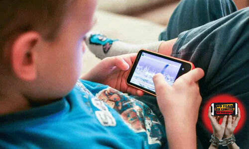 കു​ട്ടി​ക​ളി​ലെ മൊ​ബൈ​ല്‍ അ​ഡി​ക്ഷ​ന്‍; പ​രി​ഹാ​ര​മാ​ര്‍ഗ​ങ്ങ​ള്‍