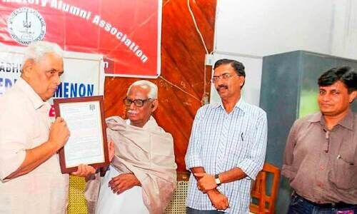 എം.ജി.എസ്: ചരിത്രത്തിന് പകരംനിന്ന ത്യ്രക്ഷരി