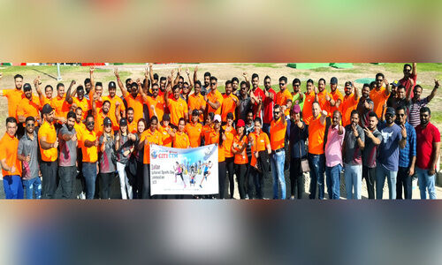 ദേശീയ കായിക ദിനം: സുംബ എയ്റോബിക് സെഷനുമായി സിറ്റി ജിം