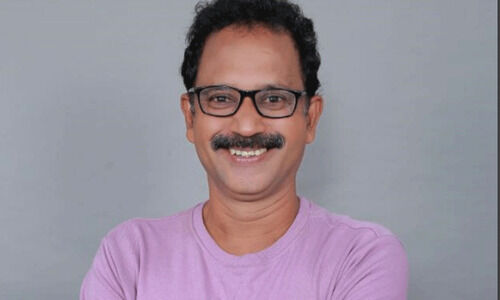 കുട്ടന്റെ ഷിനിഗാമിയും  മനോരാജ്യവും ഒന്നിച്ച് തിയറ്ററുകളിൽ; രണ്ട്  മക്കളെ  ഒരേദിവസം  കെട്ടിച്ചുവിടുന്ന അച്ഛന്റെ മാനസികാവസ്ഥയെന്ന് സംവിധായകൻ റഷീദ് പാറയ്ക്കൽ- അഭിമുഖം