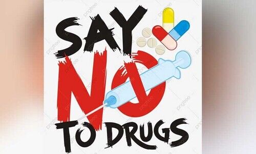 കടയ്ക്കലിൽ സൂപ്പർ മാർക്കറ്റിൽ റെയ്ഡ്; 10 ലക്ഷത്തിന്റെ ലഹരി ഉൽപന്നം പിടികൂടി കടയ്ക്കലിൽ സൂപ്പർ മാർക്കറ്റിൽ റെയ്ഡ്; 10 ലക്ഷത്തിന്റെ ലഹരി ഉൽപന്നം പിടികൂടി