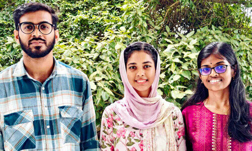 ജപ്പാനിലെ ശാസ്ത്ര പരിപാടിയിലേക്ക് കാലിക്കറ്റില്നിന്ന് മൂന്നുപേര് ജപ്പാനിലെ ശാസ്ത്ര പരിപാടിയിലേക്ക് കാലിക്കറ്റില്നിന്ന് മൂന്നുപേര്