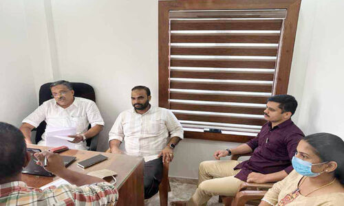 കിണറ്റിൽ വീണ പുലി ചത്ത സംഭവം:കണ്ണവം റേഞ്ച് ഓഫിസർക്കെതിരെ പരാതി; അന്വേഷണം തുടങ്ങി കിണറ്റിൽ വീണ പുലി ചത്ത സംഭവം:കണ്ണവം റേഞ്ച് ഓഫിസർക്കെതിരെ പരാതി; അന്വേഷണം തുടങ്ങി