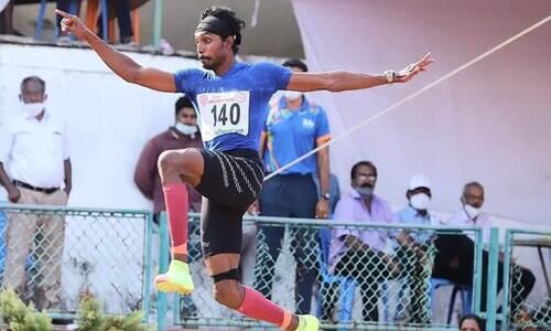 ഈ ചാട്ടം സ്റ്റൈലായി: മുഹമ്മദ്‌ അനീസിന് ഏഷ്യൻ, കോമൺ വെൽത്ത് ഗെയിംസ് യോഗ്യത; നിലമേൽ ആഹ്ലാദ കൊടുമുടിയിൽ