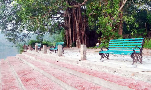 നാന്തിരിക്കൽ കടത്ത് കടവിൽ പെരിനാടൻ ഭംഗി ഒരുങ്ങുന്നു നാന്തിരിക്കൽ കടത്ത് കടവിൽ പെരിനാടൻ ഭംഗി ഒരുങ്ങുന്നു