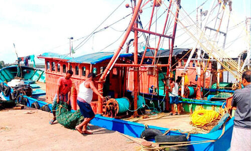 പ്രതീക്ഷ‍യുടെ വലകളുമായി വീണ്ടും കടലലകളിലേക്ക്