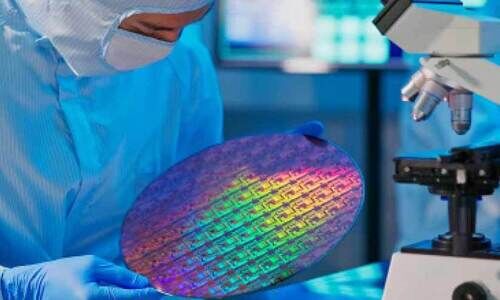 അത്ര ചെറുതല്ല ‘നാനോ’!