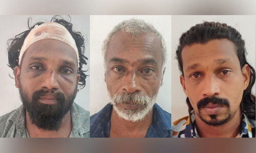 യുവാവിനെ ആക്രമിച്ചകേസിൽ പ്രതികള് അറസ്റ്റില് യുവാവിനെ ആക്രമിച്ചകേസിൽ പ്രതികള് അറസ്റ്റില്