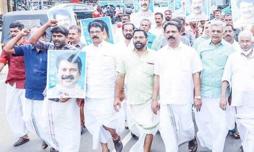 മൂന്നാമങ്കത്തിന്​ ഒരു മുഴം മു​മ്പേ ജോയ്​സ്​ ജോർജ്​