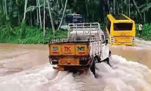 ത​ണ്ടു​ങ്ങ​ൽ, മാ​തോ​ത്ത് പാ​ല​ങ്ങ​ൾ തു​വ്വൂ​രി​ന് ഇ​നി​യും  കാ​ത്തി​രി​ക്ക​ണം