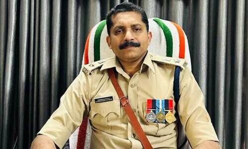 കെ.കെ. മൊയ്തീൻകുട്ടിക്ക് ഐ.പി.എസ്; സന്തോഷത്തിൽ കക്കോടി ഗ്രാമം കെ.കെ. മൊയ്തീൻകുട്ടിക്ക് ഐ.പി.എസ്; സന്തോഷത്തിൽ കക്കോടി ഗ്രാമം