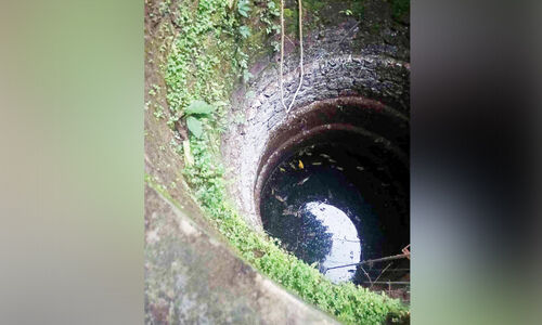 മണ്ണും ജലവും നഷ്ടപ്പെട്ട് നാട്ടുകാർ