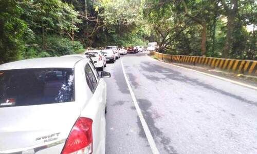 വയനാട് ചുരം അഥവാ ദുരിതക്കയം വയനാട് ചുരം അഥവാ ദുരിതക്കയം