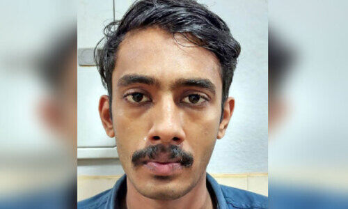 ബൈക്കിലെത്തി സ്വർണമാല തട്ടിപ്പറിച്ച ആശുപത്രി ജീവനക്കാരൻ പിടിയിൽ