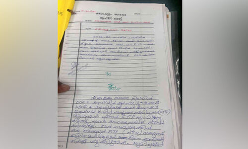 ശൗ​ചാ​ല​യ മാ​ലി​ന്യ സം​സ്ക​ര​ണ പ​ദ്ധ​തി; സ്ഥ​ല​മി​ല്ലെ​ന്ന് രേ​ഖ​പ്പെ​ടു​ത്തി​യ​ത് വി​വാ​ദ​മാ​കു​ന്നു