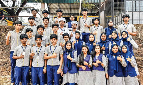 പ​ത്തി​ൽ പകിട്ടായി 14 ജോ​ഡി ഇ​ര​ട്ട​ക​ൾ -അ​നി​ൽ വ​ള​വ​ന്നൂ​ർ