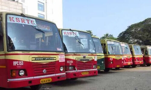 കിളിമാനൂർ കെ.എസ്.ആർ.ടി.സിക്ക് നിഷേധ നിലപാട്; രാത്രി യാത്രക്കാർ ദുരിതത്തിൽ കിളിമാനൂർ കെ.എസ്.ആർ.ടി.സിക്ക് നിഷേധ നിലപാട്; രാത്രി യാത്രക്കാർ ദുരിതത്തിൽ