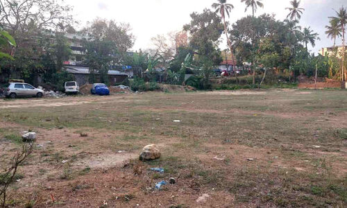 തെരഞ്ഞെടുപ്പ് വാഗ്ദാനങ്ങളുടെ ചെളിക്കളമായി പോങ്ങനാട് ഗ്രൗണ്ട് തെരഞ്ഞെടുപ്പ് വാഗ്ദാനങ്ങളുടെ ചെളിക്കളമായി പോങ്ങനാട് ഗ്രൗണ്ട്