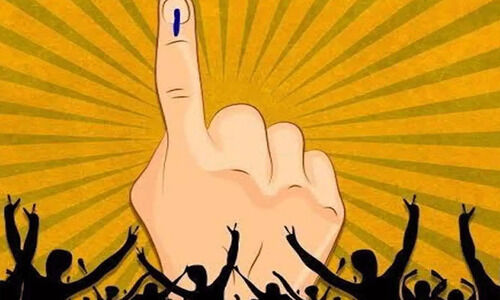 മാ​റ്റം ല​ക്ഷ്യ​മി​ട്ട്​ ഇ​രു​മു​ന്ന​ണി​യും