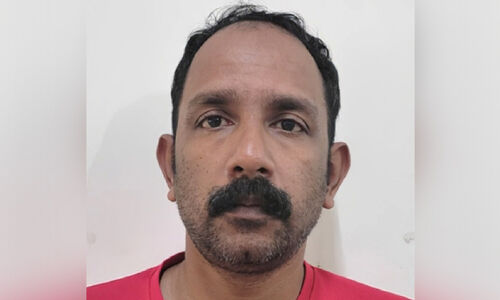 വിജിലന്‍സ് ഓഫീസര്‍ ചമഞ്ഞ്​ പീഡനം; യുവാവ് അറസ്റ്റില്‍