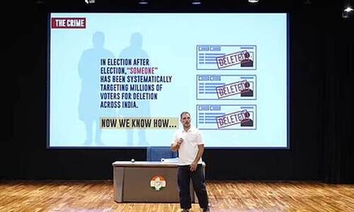 രാഹുലിന്റെ അലന്ദ് ആരോപണം ശരിവെച്ചോ? വോട്ടർ പട്ടികയിൽ തിരുത്തലുകൾക്ക് ഇ സൈൻ നിർബന്ധമാക്കി തെരഞ്ഞെടുപ്പ് കമീഷൻ