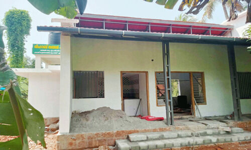 പണിതീരാതെ പാനൂർ നഗരസഭയിലെ അംഗൻവാടികൾ പണിതീരാതെ പാനൂർ നഗരസഭയിലെ അംഗൻവാടികൾ