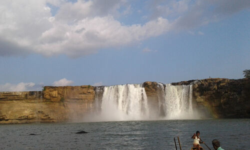 ഇന്ദ്രാവതി നദിയിലെ അത്ഭുതം കാണാന്‍ ഛത്തീസ്ഗഢിലേക്ക് നടത്തിയ ഒരു ‘വല്ലാത്ത’ യാത്ര!