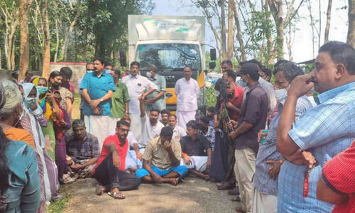 മുളയറച്ചാൽ കോഴിമാലിന്യ പ്ലാന്റ് താൽക്കാലികമായി പൂട്ടി മുളയറച്ചാൽ കോഴിമാലിന്യ പ്ലാന്റ് താൽക്കാലികമായി പൂട്ടി