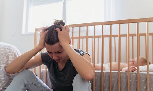 കുഞ്ഞിനെ കാണുമ്പോൾ ദേഷ്യവും വിഷമവും, ജീവിതത്തോട് മടുപ്പ്... തിരിച്ചറിയാം പോസ്റ്റ് പാർട്ടം ഡിപ്രഷനെ