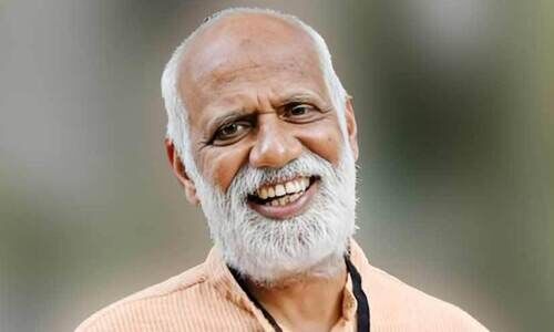 ഒരു മനുഷ്യകഥാനുഗായി വരച്ച ചരിത്രഗാഥ ഒരു മനുഷ്യകഥാനുഗായി വരച്ച ചരിത്രഗാഥ