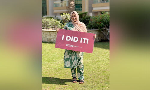 ഹാ​​ർ​​വാഡി​​ലേ​​ക്കൊ​​രു സ്വ​​പ്ന ടി​​ക്ക​​റ്റ്!  അ​​പൂ​​ർ​​വ്വ നേ​​ട്ട​​വു​​മാ​​യി മ​​ല​​പ്പു​​റ​​ത്തു​​കാ​​രി…