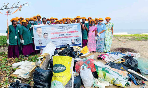 ‘ശുചിത്വ സാഗരം സുന്ദര തീരം’ പദ്ധതി; 11 ബീച്ചുകളിൽനിന്ന് നീക്കിയത് 4000 കിലോ അജൈവ മാലിന്യം ‘ശുചിത്വ സാഗരം സുന്ദര തീരം’ പദ്ധതി; 11 ബീച്ചുകളിൽനിന്ന് നീക്കിയത് 4000 കിലോ അജൈവ മാലിന്യം