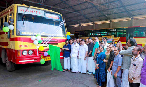 താമരശ്ശേരി കെ.എസ്.ആർ.ടി.സി ഡിപ്പോയിൽനിന്ന്   തിരുവനന്തപുരം സർവിസ് പുനരാരംഭിച്ചു