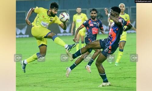 മലപ്പുറത്തെ സമനിലയിൽ തളച്ച് തിരുവനന്തപുരം കൊമ്പൻസ് സെമിയിൽ