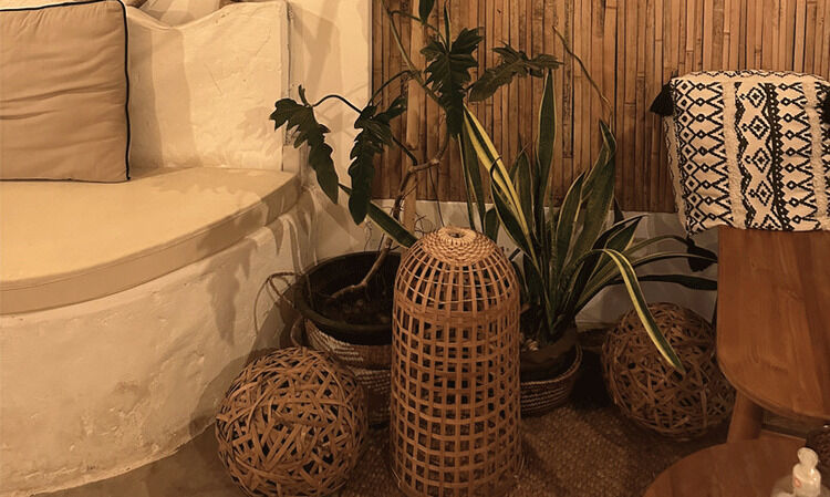 വെറുതെയിടരുത് വീടിന്‍റെ കോർണറുകൾ. കോർണറുകളെ മനോഹരവും ഉപയോഗയോഗ്യവുമാക്കാനുള്ള വഴികളിതാ...